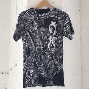 Printed T Shirt by artist Zio Ziegler size M